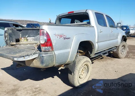 2007 Toyota Tacoma Base V6 z USA, uszkodzony, nr VIN 3TMLU42N87M013104
